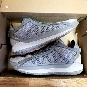 SUPER RARE !! ADIDAS DAME VI "PLAYOFF EDITION" SUEDE 11.5 MENS 1 2 3 4 5 6 7 8